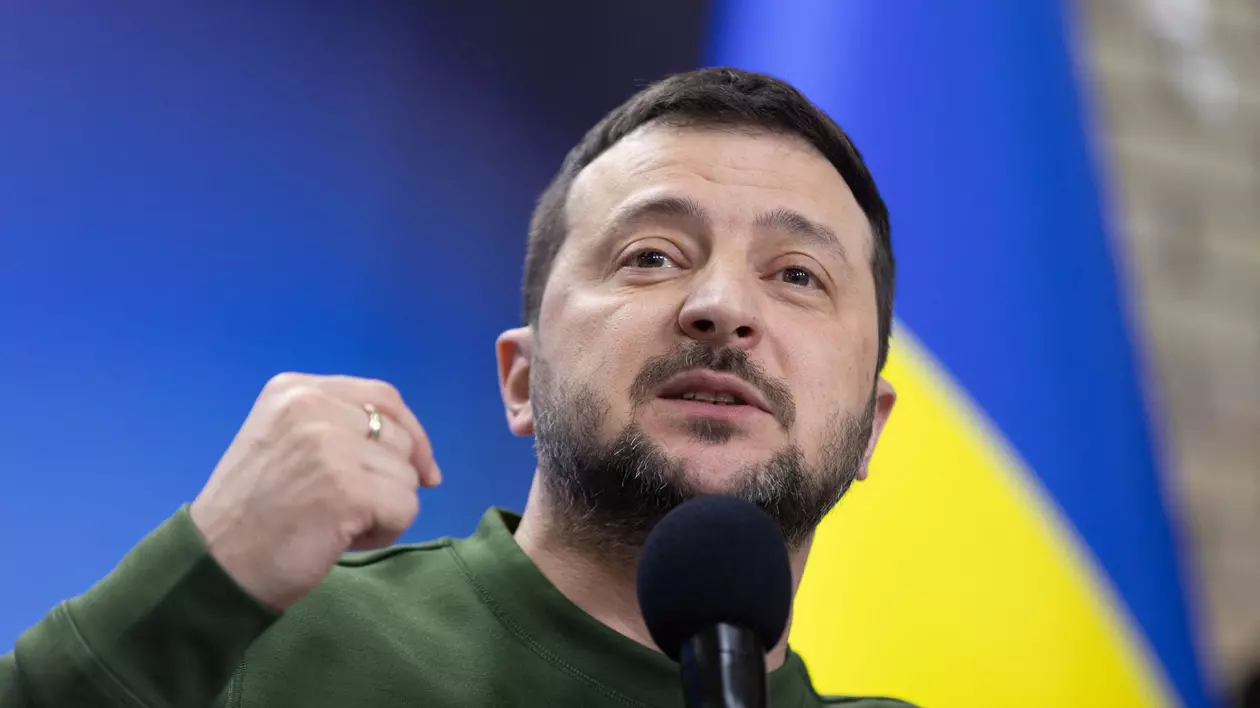 Volodimir Zelenski și-a publicat declarația de avere. Câte apartamente și mașini sunt trecute pe numele liderului ucrainean