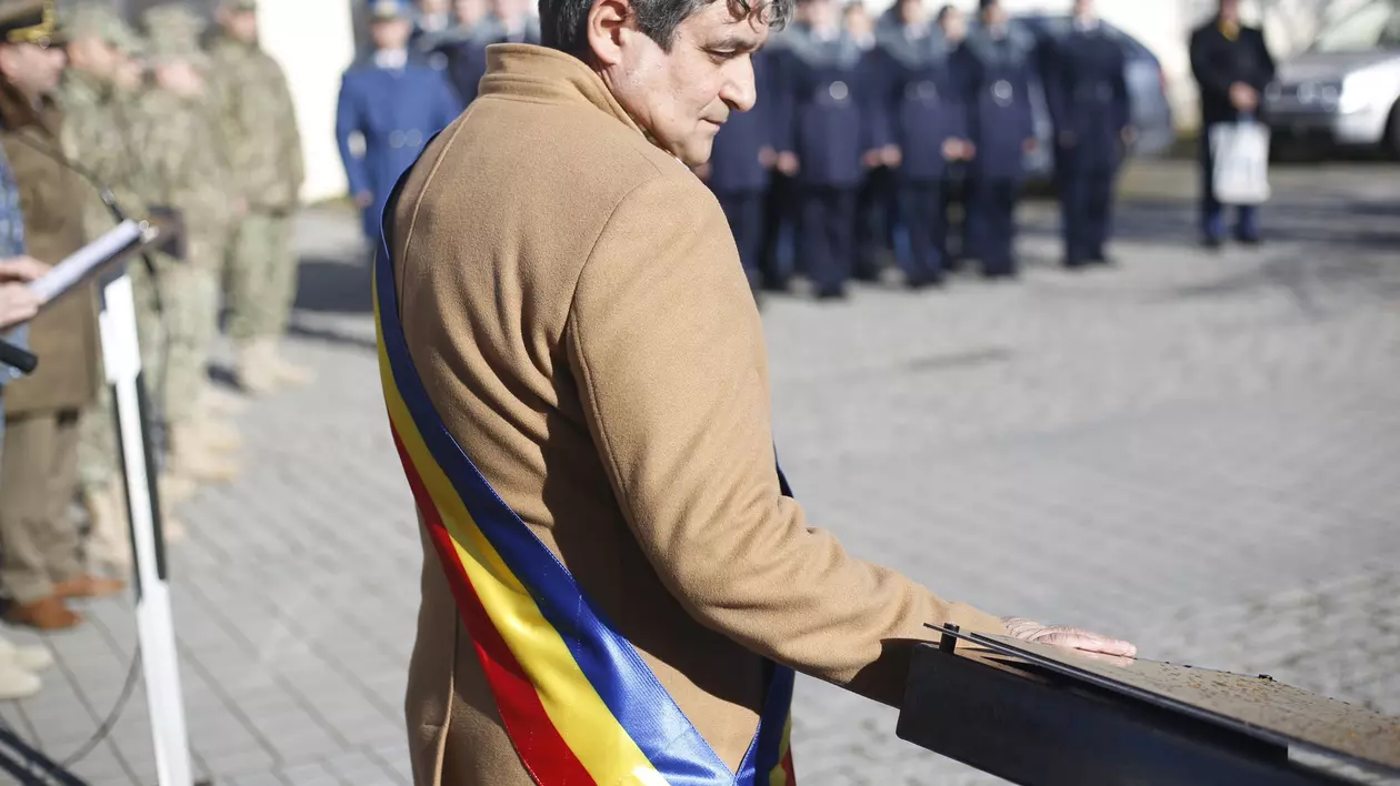 ALEGERI LOCALE 2024. Liber la traseism din partea PSD și PNL. Primarii migratori nu își vor pierde mandatul, Coaliția va modifica în regim de urgență Codul Administrativ