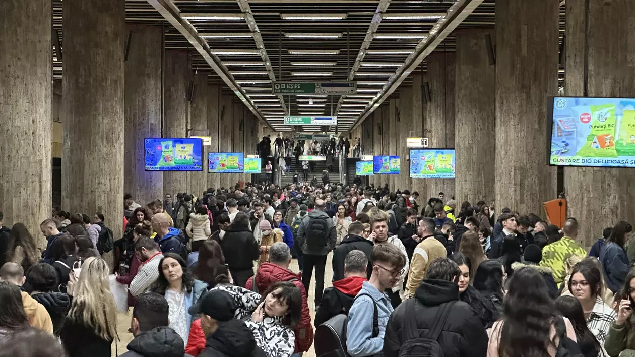Haos la metrou pe magistralele 1 și 3, după ce două trenuri s-au tamponat în stația Timpuri Noi. Reacția Metrorex