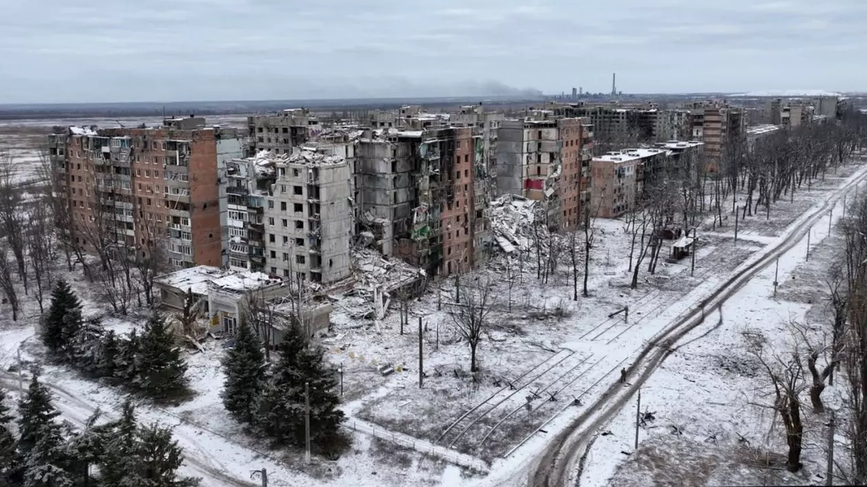 Război în Ucraina, ziua 728 | Atacuri rusești în est și sud. Ucraina neagă că sute de soldați au fost luați prizonieri în timpul retragerii de la Avdiivka