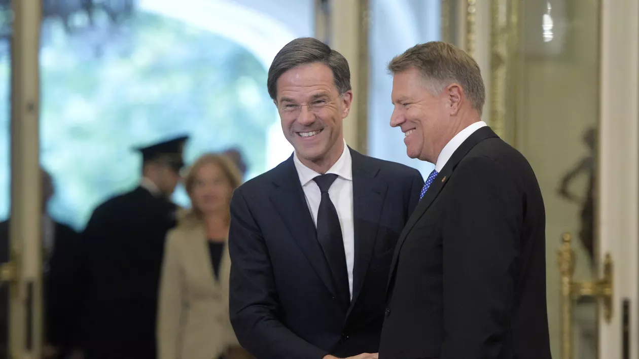 Cursa pentru șefia NATO. Reuters: Rutte, susținere puternică. Iohannis, menționat doar în discuții informale