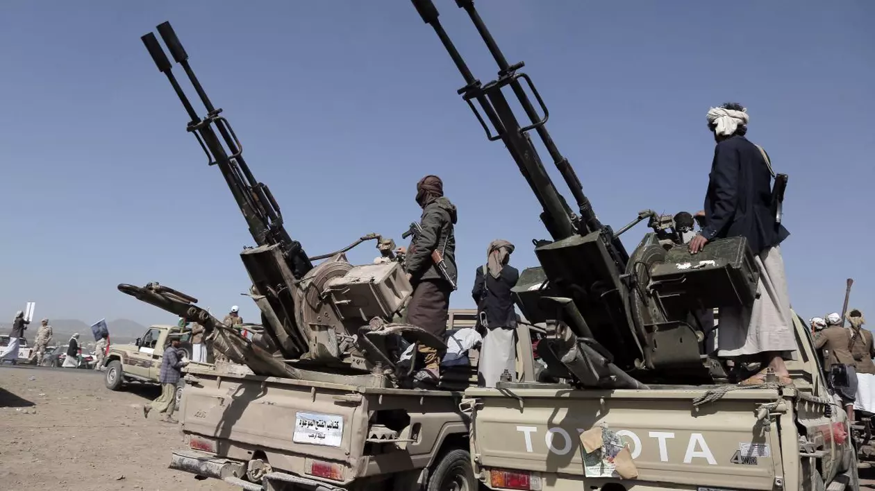 Rebelii Houthi din Yemen amenință Italia că va deveni o țintă, dacă va lua parte la atacurile care îi vizează
