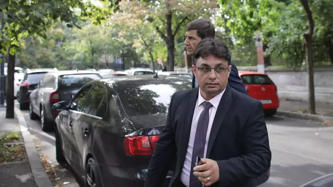 Procurorul care nu i-a lăsat pe polițiști să intre în casa lui Dincă, criminalul din Caracal, sancționat cu tăierea a 25% din salariu timp de un an  