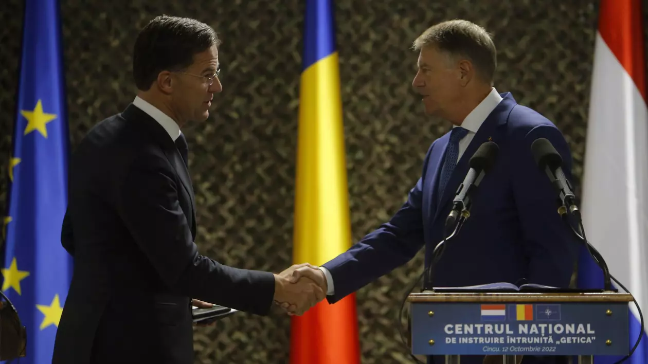 Slovenia spune că analizează „serios” ambele candidaturi la șefia NATO, după ce inițial anunţase că-l susţine pe Rutte