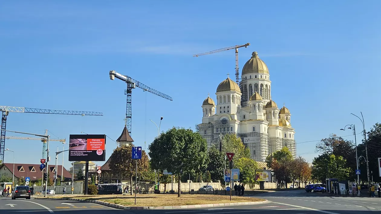 Arhiepiscopia Bucureștilor, reacție în scandalul de la Primăria Sectorului 1: Dezaprobăm folosirea cu scop electoral a finanțării Catedralei Naționale
