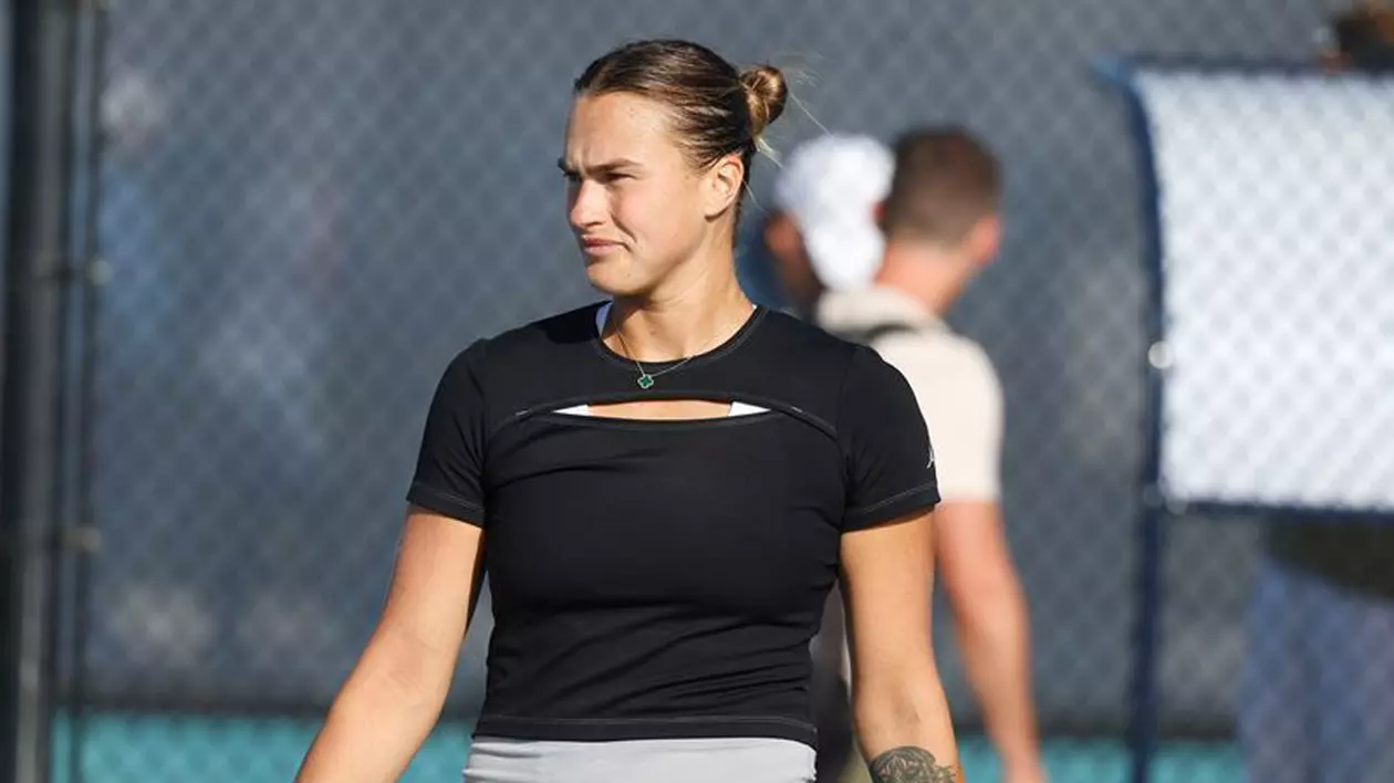 Aryna Sabalenka, victorie în primul meci după decesul fostului iubit. A învins-o la Miami pe Paula Badosa în două seturi