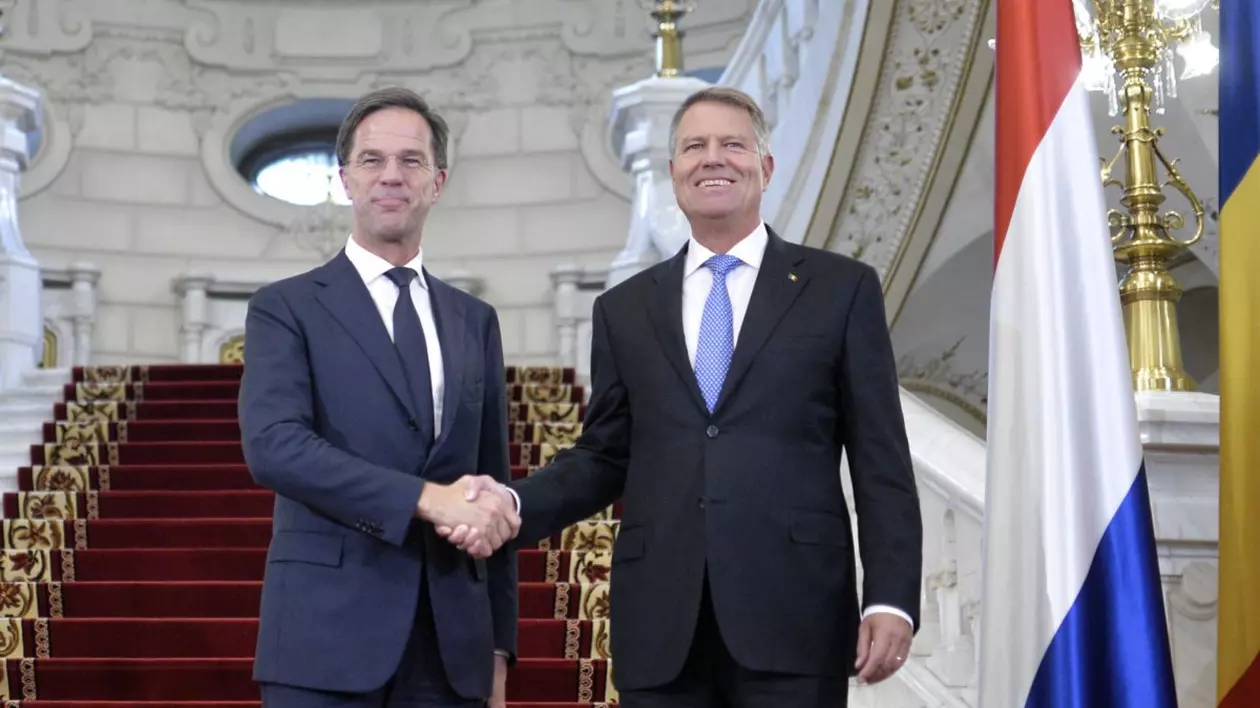 Cum e ales șeful NATO și cine e principalul contracandidat al lui Iohannis. Mark Rutte are susținerea SUA, Franței, Germaniei și Marii Britanii