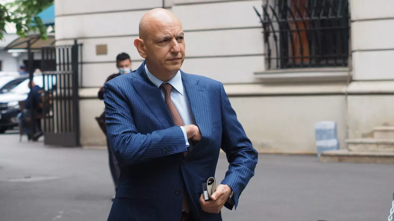 Cât mai are statul de recuperat din șpaga de 6,3 milioane de euro a fostului șef CNAS Lucian Duță. Medicul se compară cu Nicolae Steinhardt