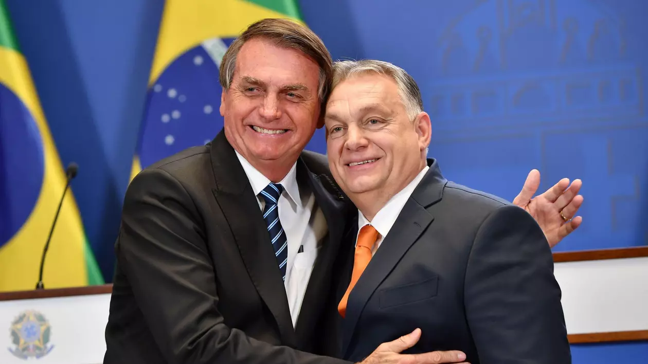 Ungaria l-a ascuns două nopți pe Jair Bolsonaro în ambasada ei din Brazilia. Prieten cu Viktor Orban, fostul lider e vizat de mai multe anchete penale