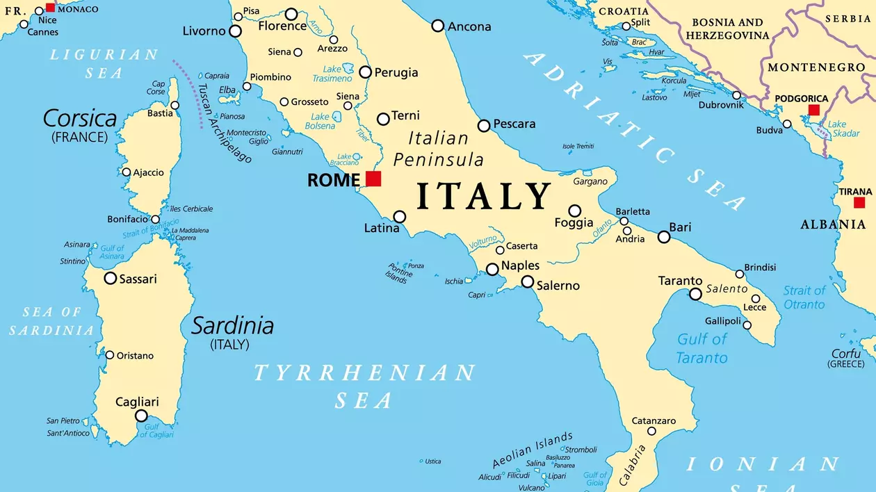 Curiozităţi despre Sicilia - Imagine cu harta Italiei, în care este scoasă în evidenţă Insula Sicilia.