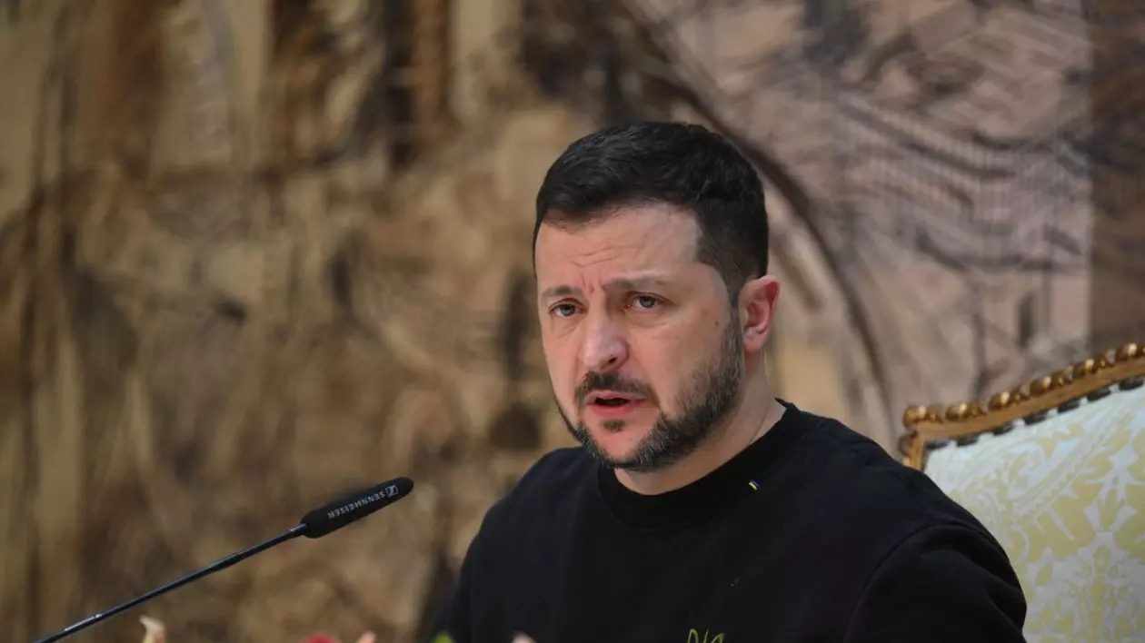 Volodimir Zelenski: "Bătălii defensive şi lupte crâncene continuă pe o mare parte din frontiera noastră"