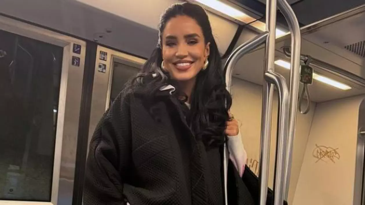 Imagini cu Adelina Pestrițu la metrou. A renunțat la mașinile de lux pentru transportul în comun: „Nu trăim în Palatul de Cleștar”