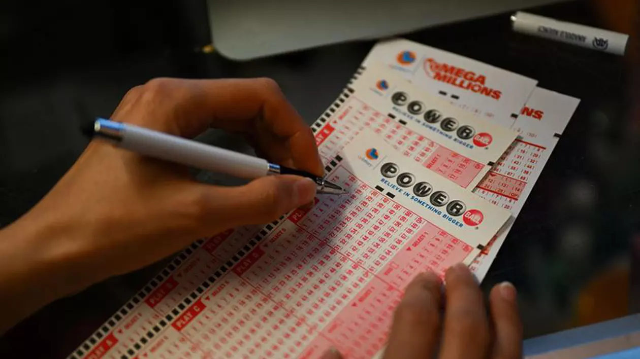 O persoană din Oregon a câștigat jackpotul loteriei Powerball din SUA în valoare de 1,326 miliarde de dolari