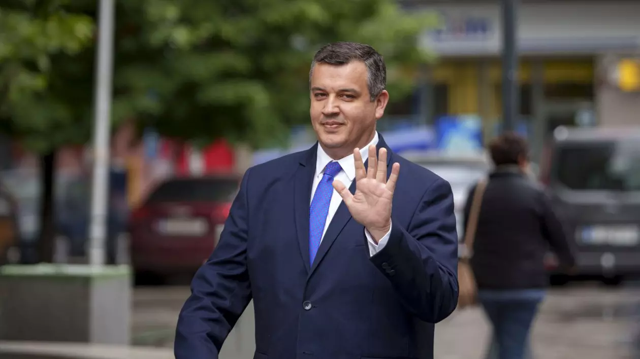 Eugen Tomac, consemnat în Registrul partidelor politice ca preşedinte al PMP, „după o lungă perioadă de hărțuire”