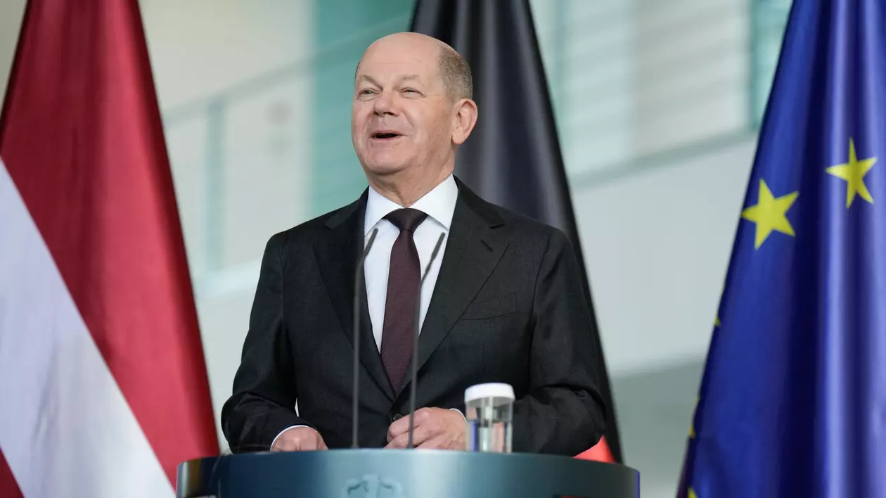 Uniunea Europeană are nevoie de o colaborare militară mai strânsă, transmite Olaf Scholz