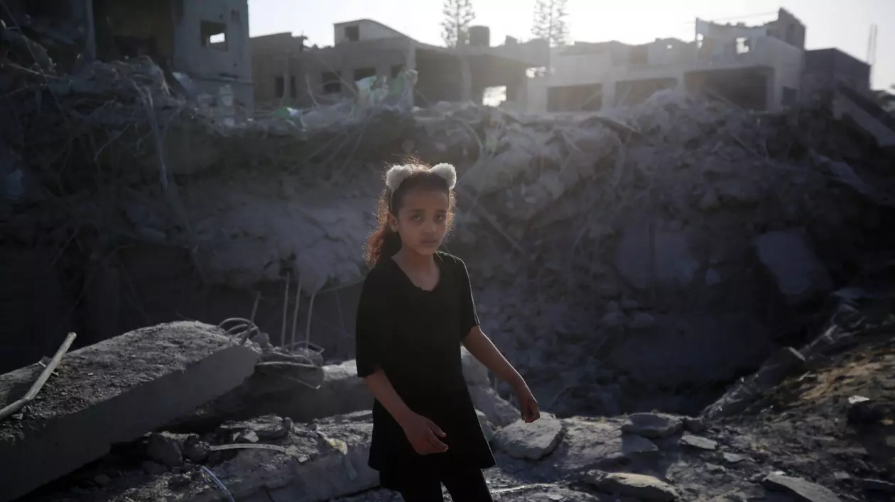 19 copii răniți în Gaza vor fi aduși cu avioane militare la spitale din România