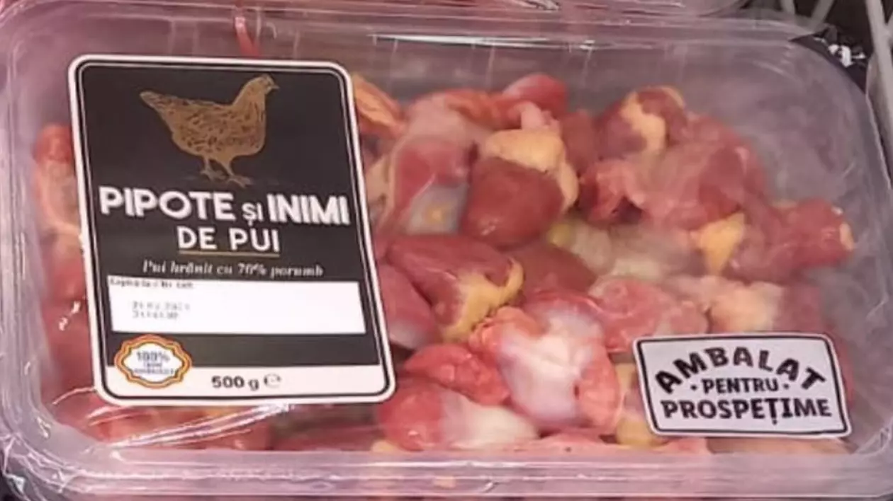 Carne de pui contaminată cu salmonella. Produsele, retrase din mai multe magazine Penny şi Metro