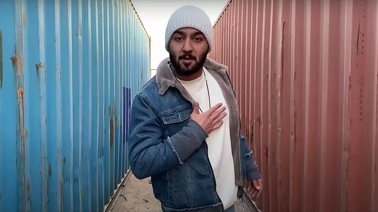 „Arta are menirea să critice”. Coldplay și Sting, între cele 100 de personalități care cer eliberarea rapperului iranian Toomaj Salehi, condamnat la moarte