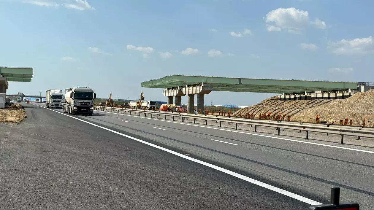 Trafic deviat pe A1 Bucureşti-Piteşti, începând de joi seară, pentru montarea grinzilor la pasajul care traversează autostrada, la kilometrul 18
