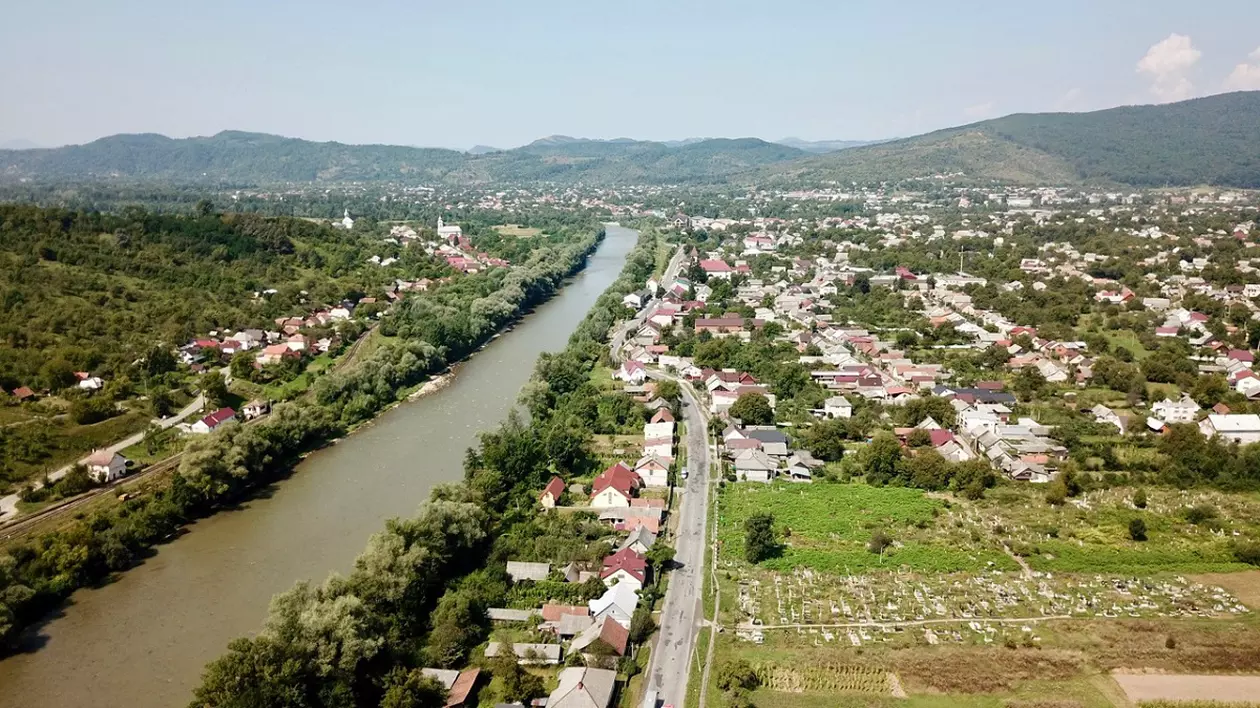 Tisa, râul morții pentru 33 de ucraineni care au fugit de război și-au încercat să traverseze în România