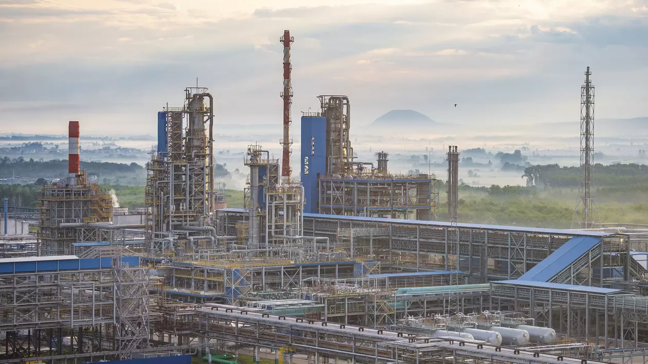 Complexul Gazprom Neftehim Salavat Foto: salavat-neftekhim.gazprom.ru