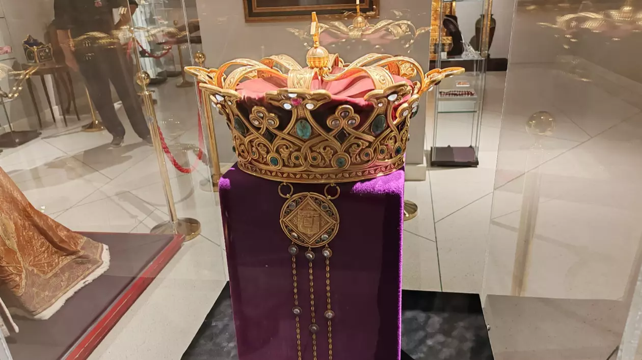 Coroana reginei Maria, expusă timp de o lună la Iași. Valorează 25 de milioane de euro. „A fost bijuteria cea mai strălucitoare”