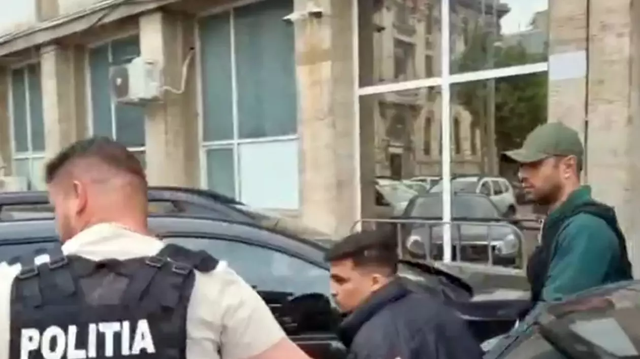 Crima din Crângași. Tinerii care au omorât în bătaie un bărbat, arestați preventiv | VIDEO