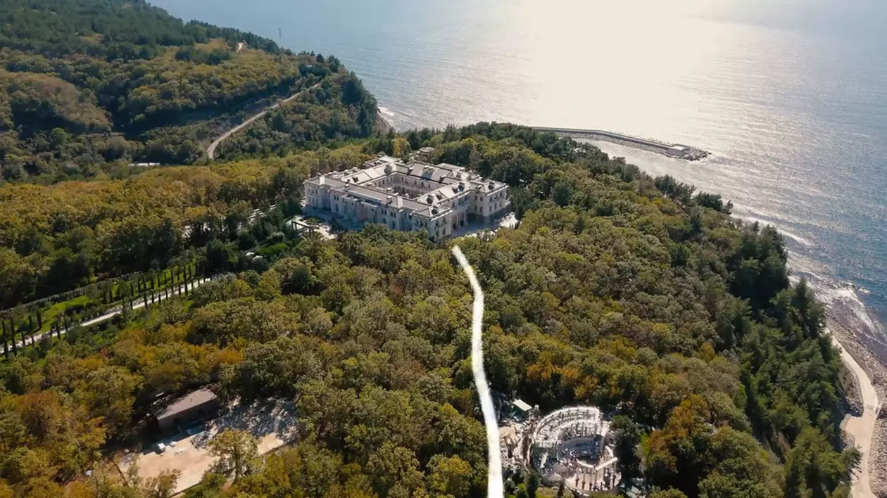 Dronele ucrainene au atacat obiective din apropierea „palatului lui Putin” de la Gelendjik