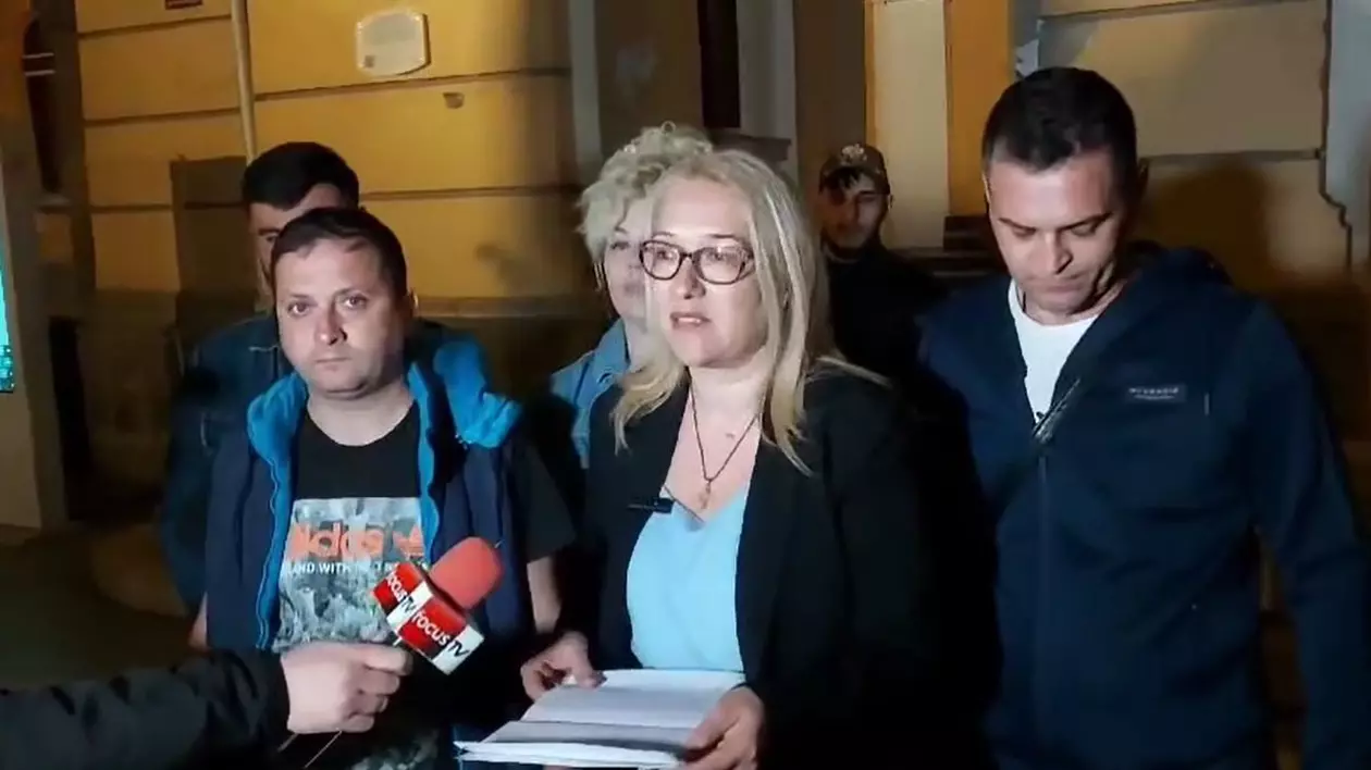 Candidata AUR la Primăria Buzău s-a retras, alături de jumătate din candidații pentru Consiliul Local: „Cea mai mare otravă pentru electoratul românesc”. Reacția partidului