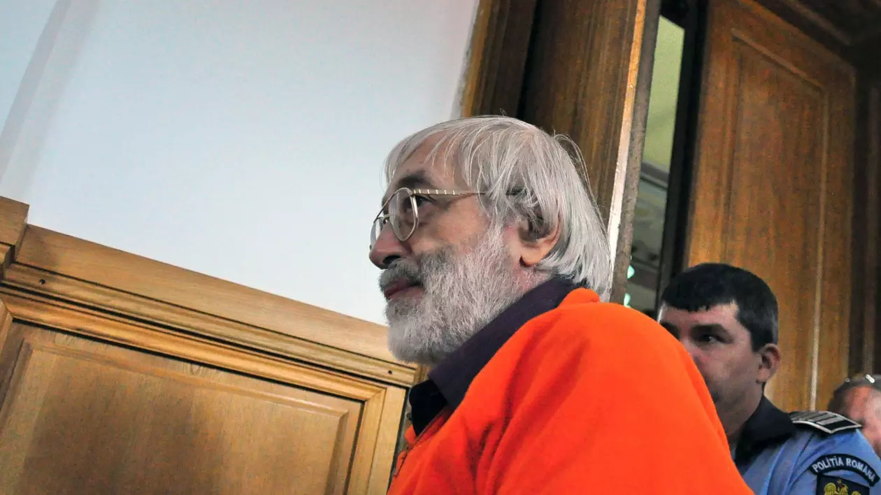 Gregorian Bivolaru primește daune morale în România, deși este inculpat în Franța pentru trafic de persoane, răpire și viol. Motivul: procedura penală care a durat 17 ani