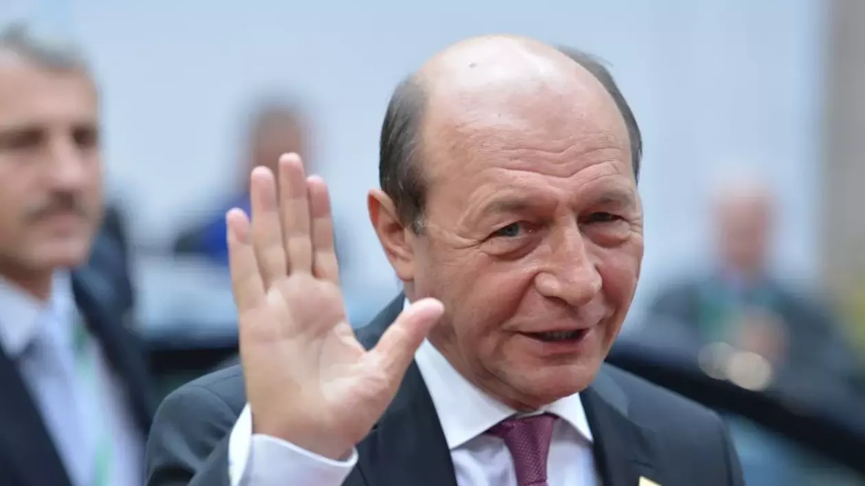 VIDEO Traian Băsescu: „România reuşeşte în ultima vreme să facă o figură de prostălăul Europei”. Ce spune despre întâlnirea Iohannis - Biden