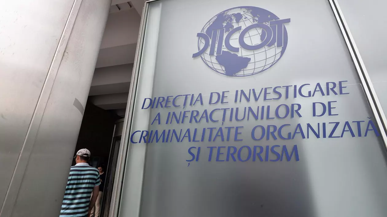Român acuzat de trădare: a fost prins spionând pentru ruși. Ce informații colecta și cui le-a transmis