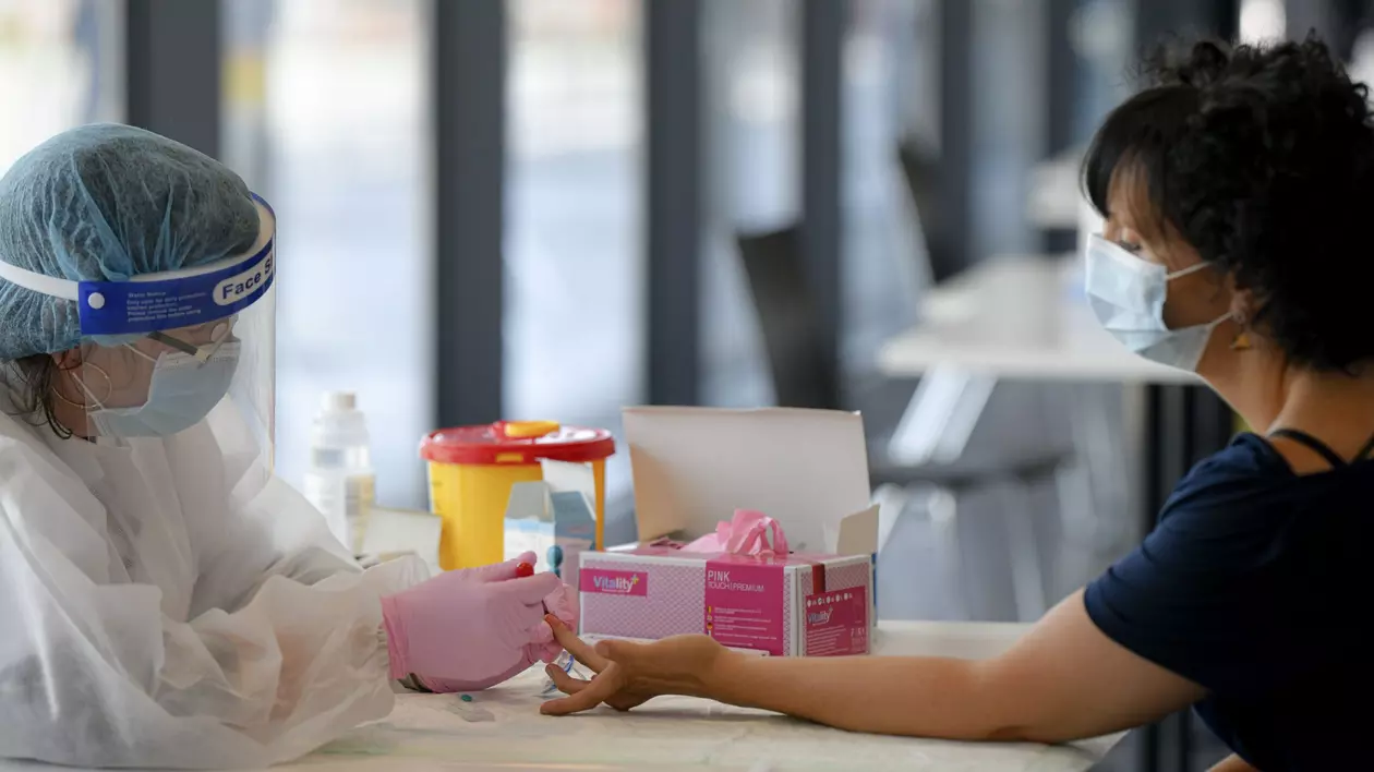Două zile libere plătite pe an să mergi să-ţi faci controale preventive | Proiect de lege