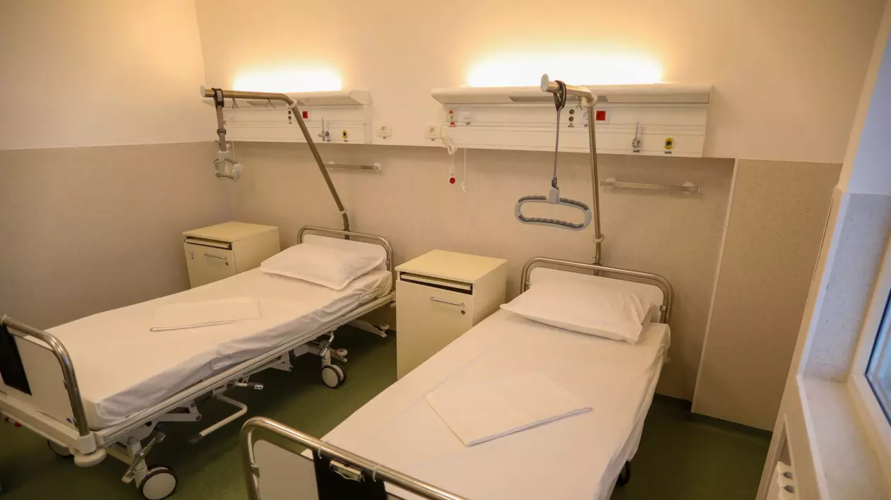 Ce este septicemia, diagnosticul primit de Florin Piersic de la medici