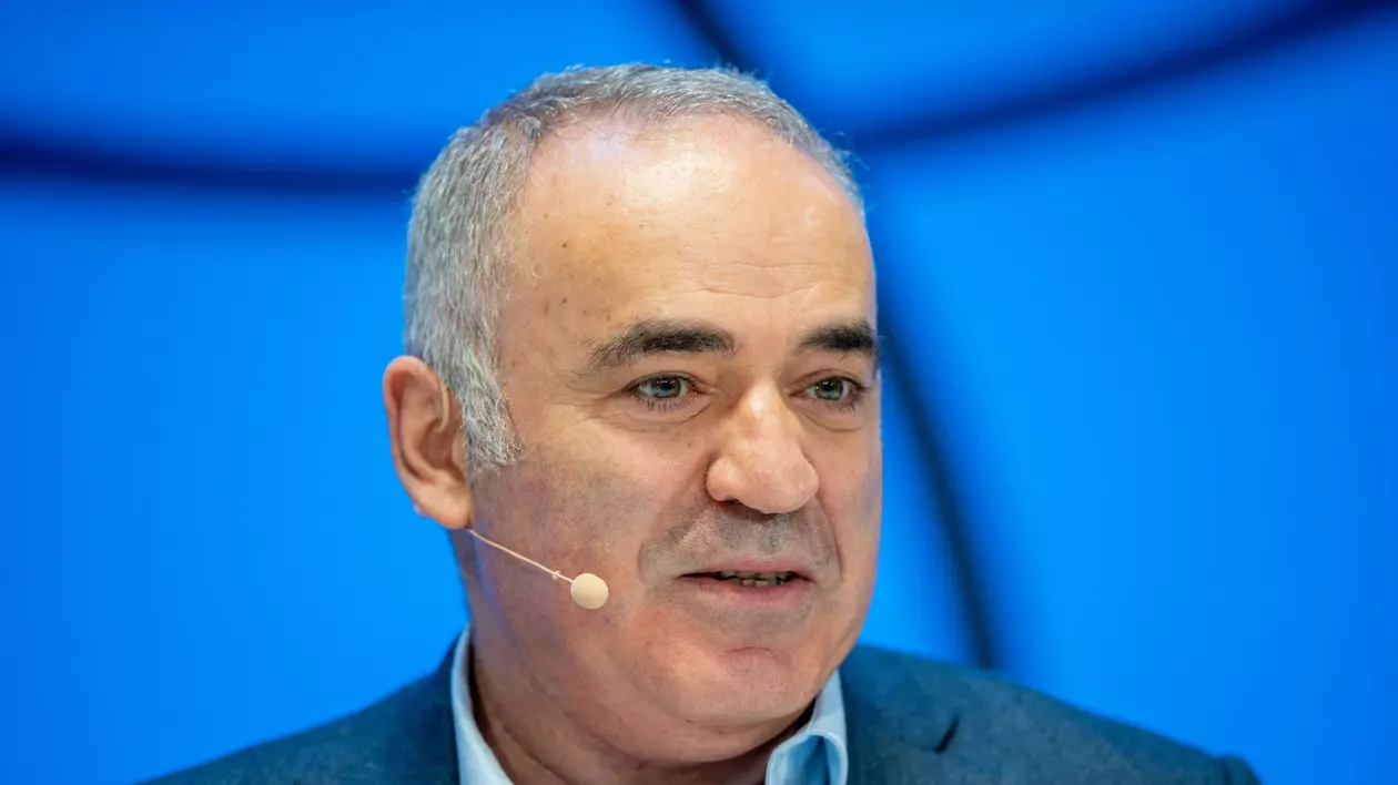 Garry Kasparov, la Timişoara: „Lumea se confruntă din nou cu o ameninţare existenţială provenită din rămăşiţele trecutului comunist”