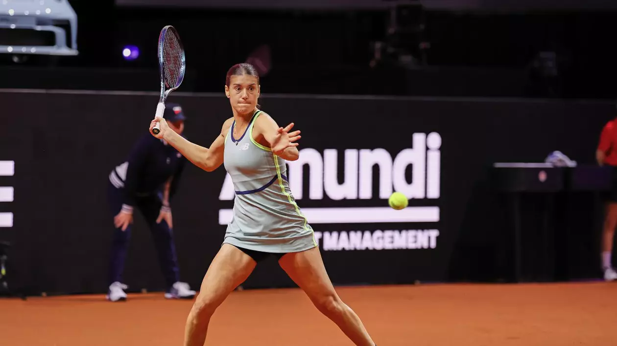 Sorana Cîrstea a învins-o pe Vondrousova, locul 6 mondial, şi este în optimi la Roma. Cu cine va juca