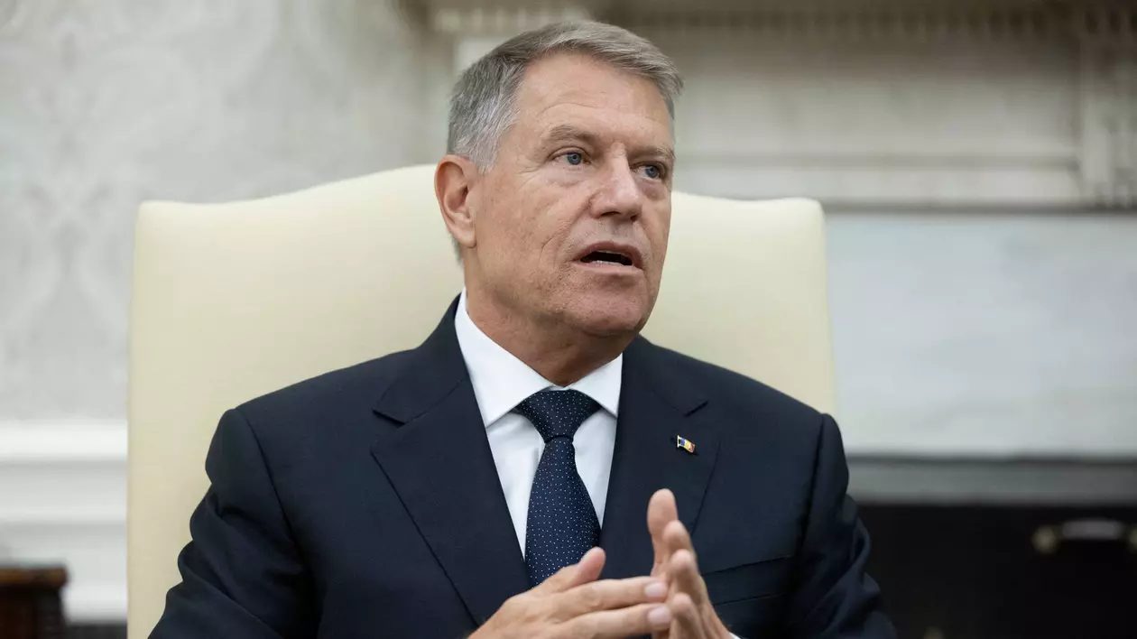 Iohannis, presat să se retragă din cursa pentru șefia NATO. Scenariile de la Bruxelles pentru președintele român | Politico