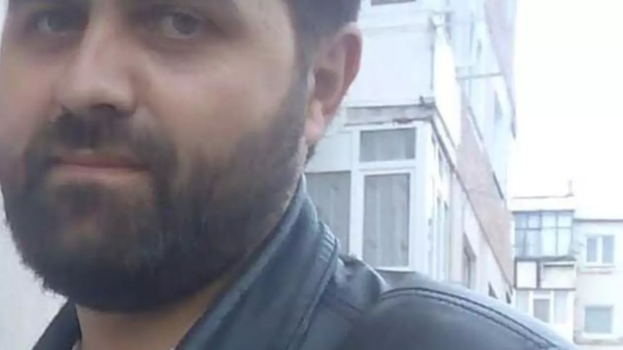Preotul Ilie Geangavelea din Costești, Argeș, a murit într-un accident rutier, iar un coleg de-al său este în stare gravă. Două mașini s-au ciocnit