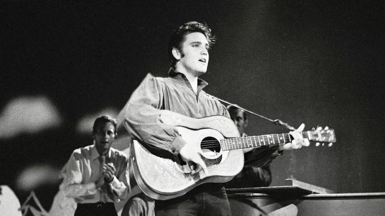 Elvis Presley în septembrie 1956. Foto: Profimedia