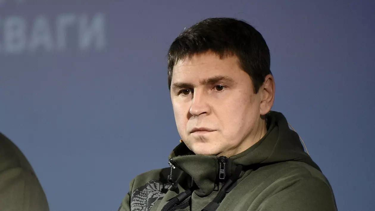 Podoliak, consilierul lui Zelenski, după schimbarea lui Şoigu: „Rusia îşi aşază aproape toată economia pe un făgaş militar”