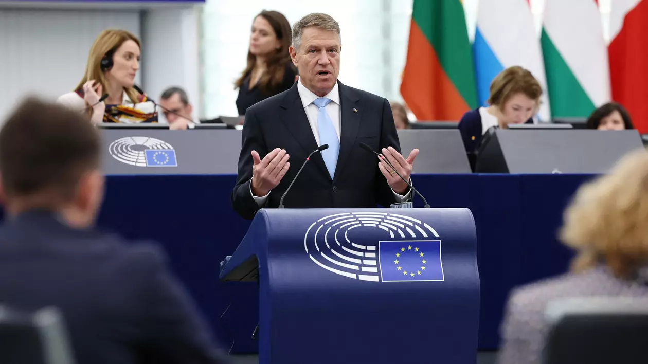 Ce greșeli a făcut Iohannis în politica externă a României