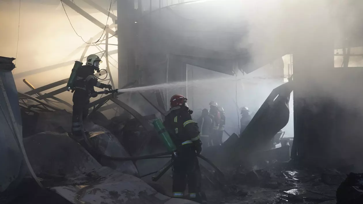 Război în Ucraina, ziua 827 | Ucrainenii au lovit patru nave rusești de patrulare în Crimeea. Atac cu bombă ghidată în Harkov