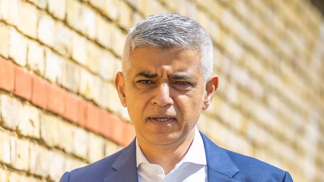 Sadiq Khan obține al treilea mandat de primar al Londrei, o premieră pentru alegerile din Marea Britanie