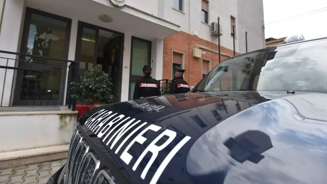 Român rupt în bătaie și băgat în spital în stare gravă, pentru că a blocat trecerea pietonilor când a parcat lângă o bancă, în Sicilia
