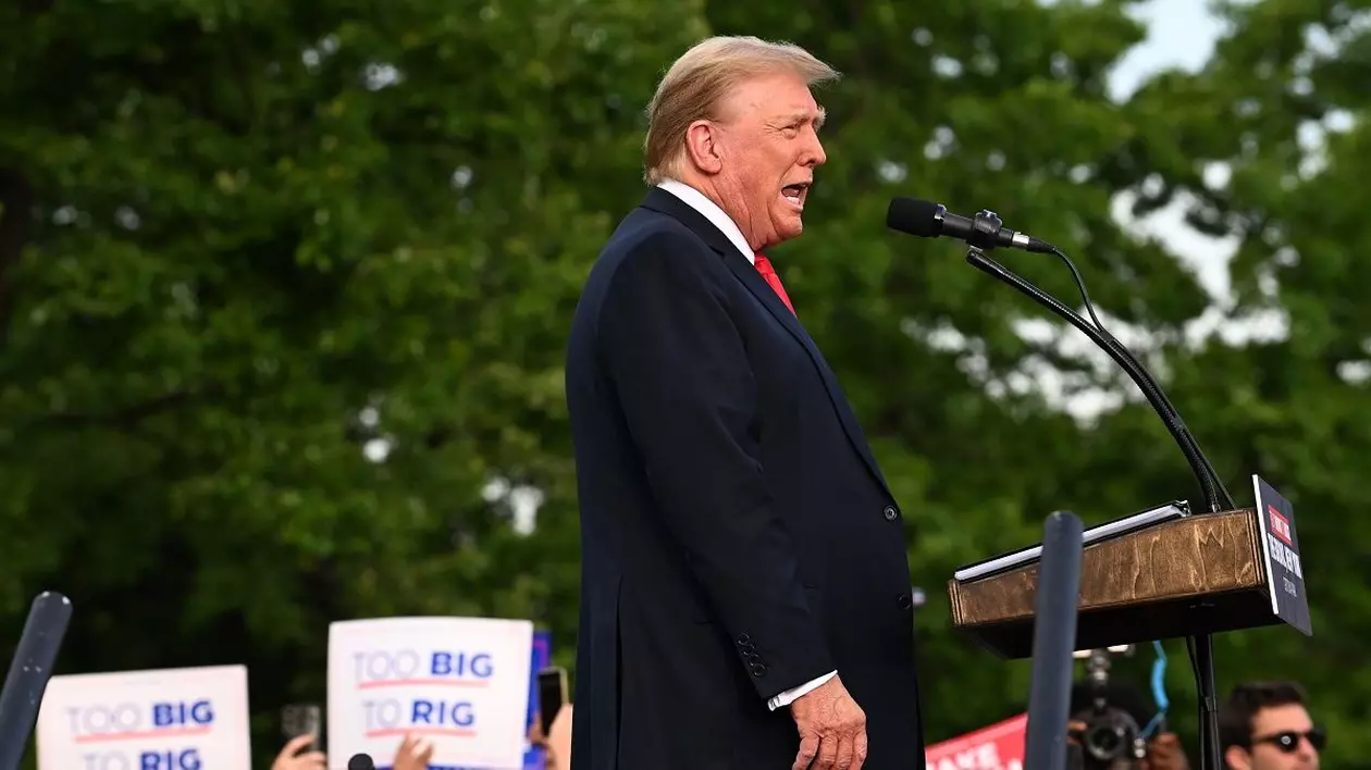 Trump susține că ar fi bombardat Moscova, dacă războiul din Ucraina ar fi început când el era președintele SUA, scrie Washington Post