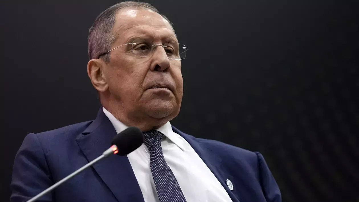 VIDEO Serghei Lavrov susţine că instructori francezi „lucrează deja în Ucraina”. „Reprezintă o ţintă legitimă pentru forţele noastre”