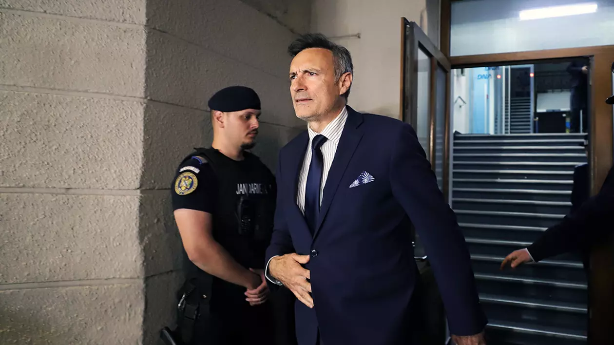 DNA a extins urmărirea penală pentru Florian Coldea și Dumitru Dumbravă. Sunt acuzați de trafic de influență și grup infracțional organizat