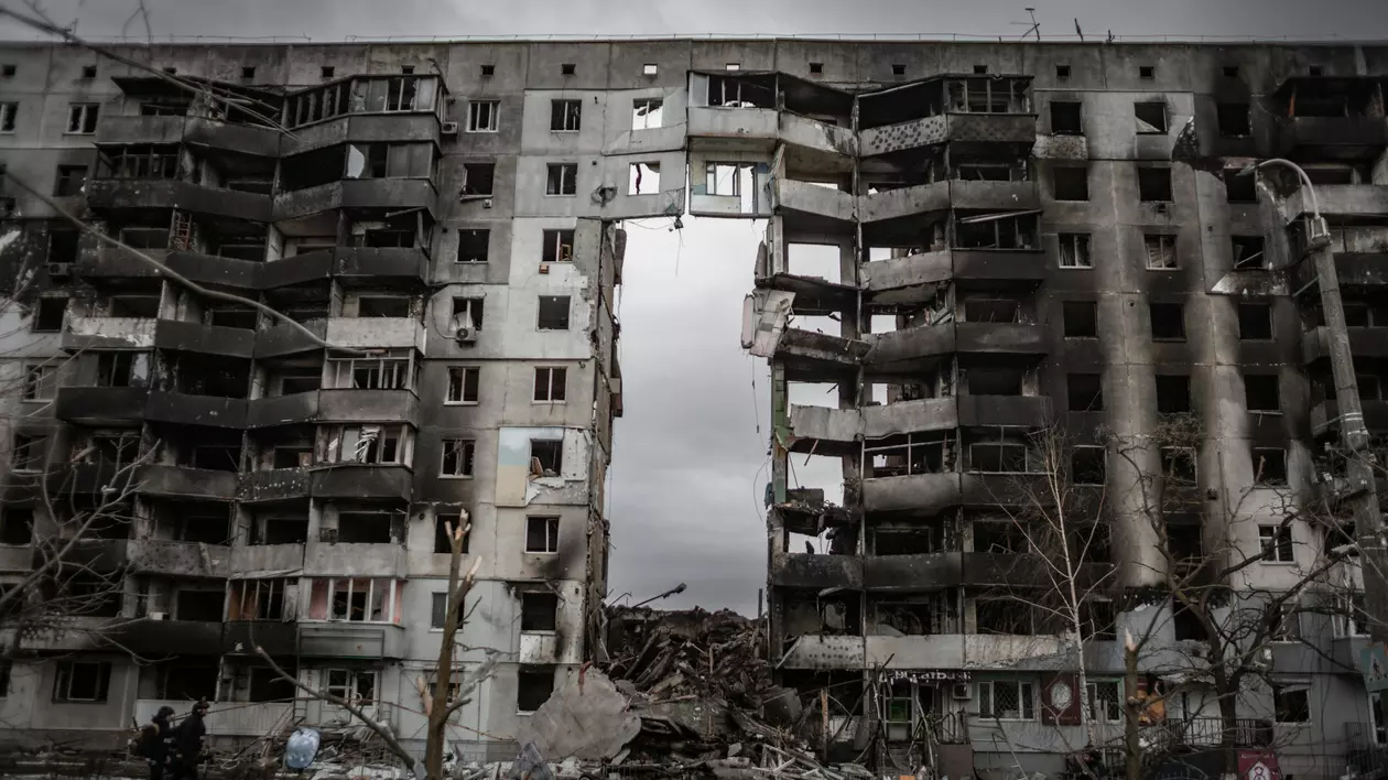 Dezastrul climatic provocat de Rusia în Ucraina. Războiul a produs dioxid de carbon cât 260 de centrale termice pe cărbune într-un an
