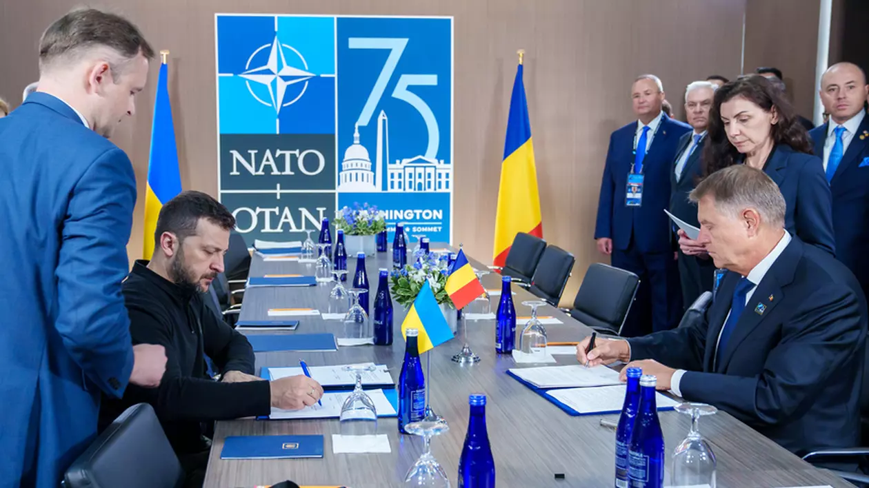 Klaus Iohannis și Volodimir Zelenski au semnat Acordul privind cooperarea în domeniul securității. Ce prevede acesta