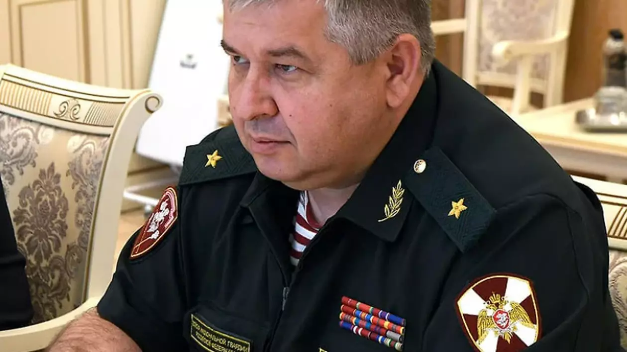 Condamnat la 9 ani și jumătate de închisoare pentru o mită de 200.000 de euro, un general al Gărzii Ruse a cerut să fie trimis pe front